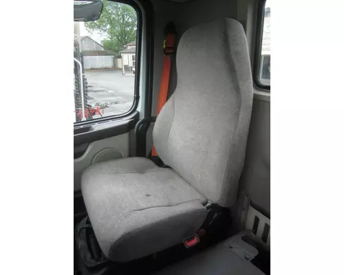 VOLVO VNM SEAT, FRONT