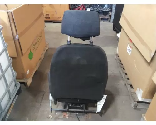 VOLVO VNM SEAT, FRONT