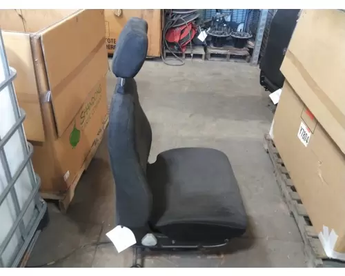 VOLVO VNM SEAT, FRONT