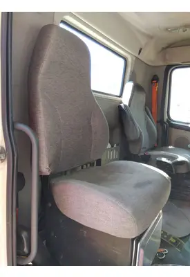 VOLVO VNM SEAT, FRONT