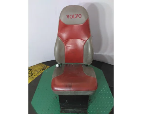 VOLVO VNM SEAT, FRONT