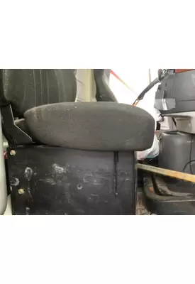 VOLVO VNM SEAT, FRONT