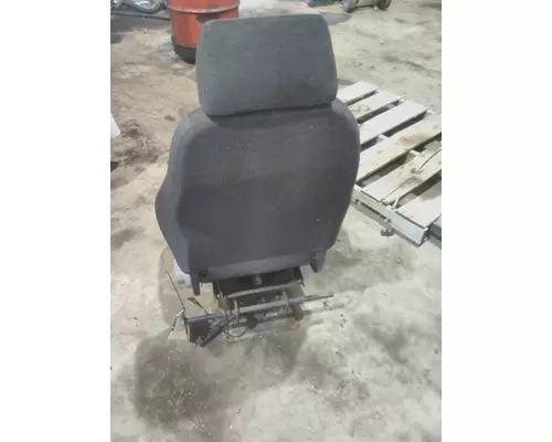 VOLVO VNM SEAT, FRONT