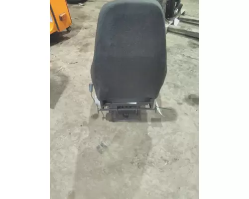 VOLVO VNM SEAT, FRONT