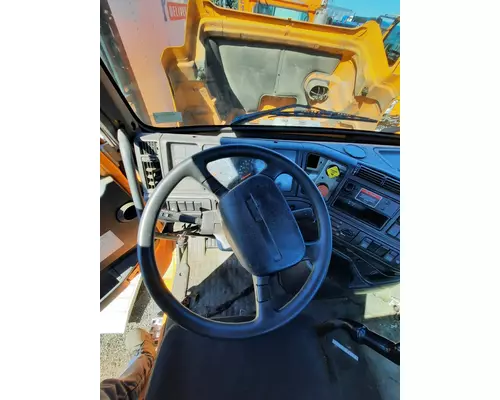 VOLVO VNM STEERING COLUMN