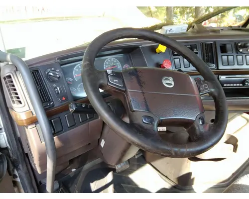 VOLVO VNM STEERING COLUMN