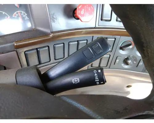 VOLVO VNM STEERING COLUMN