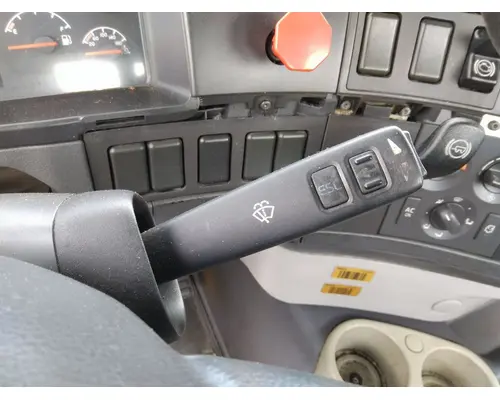 VOLVO VNM STEERING COLUMN