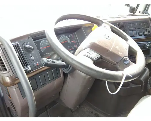 VOLVO VNM STEERING COLUMN