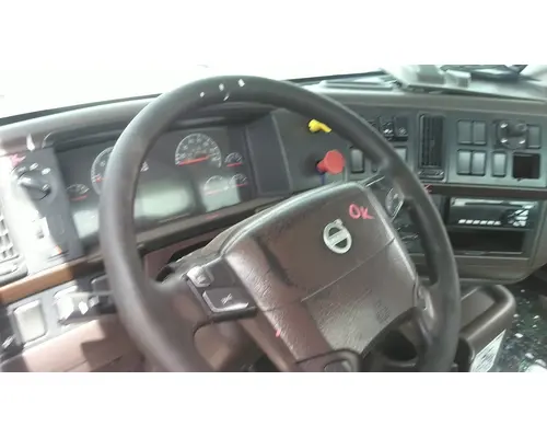 VOLVO VNM STEERING COLUMN