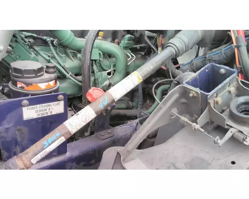 VOLVO VNM STEERING SHAFT