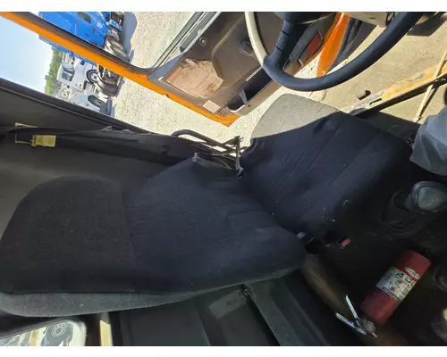 VOLVO VNM Seat, Front