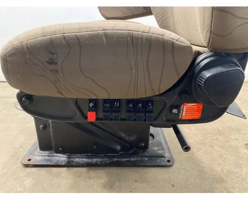 VOLVO VNM Seat, Front