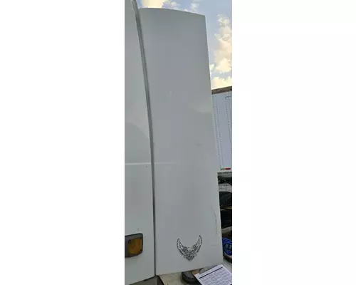 VOLVO VNM Side Fairing