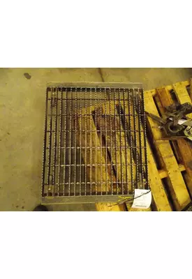 VOLVO VNM Step