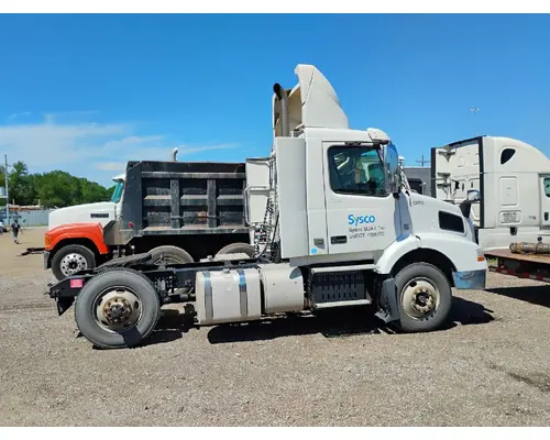 VOLVO VNM Suspension