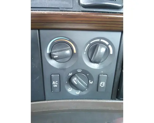 VOLVO VNM TEMPERATURE CONTROL