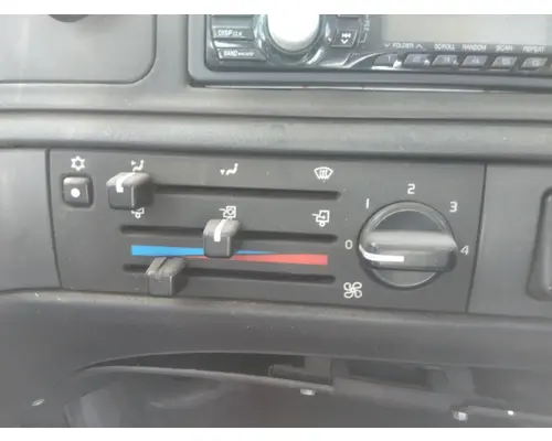 VOLVO VNM TEMPERATURE CONTROL