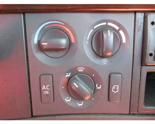 VOLVO VNM TEMPERATURE CONTROL