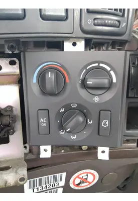 VOLVO VNM TEMPERATURE CONTROL