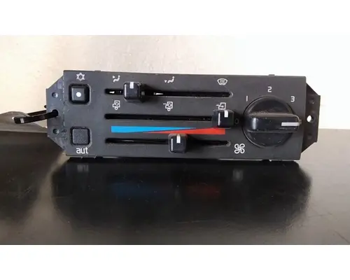 VOLVO VNM TEMPERATURE CONTROL