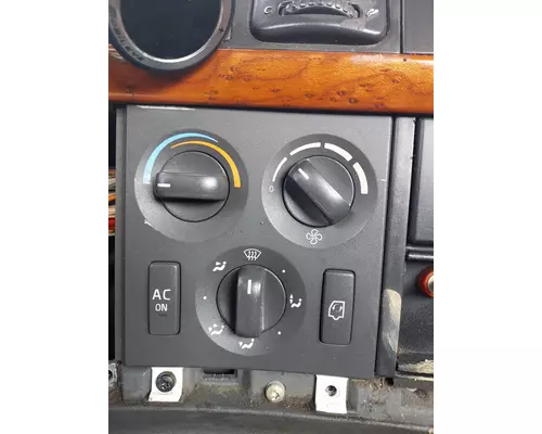 VOLVO VNM TEMPERATURE CONTROL