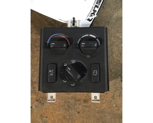 VOLVO VNM TEMPERATURE CONTROL
