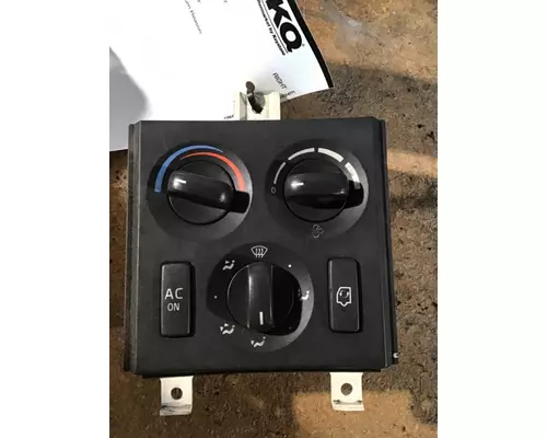 VOLVO VNM TEMPERATURE CONTROL