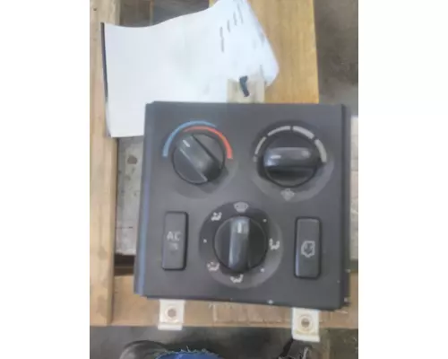 VOLVO VNM TEMPERATURE CONTROL