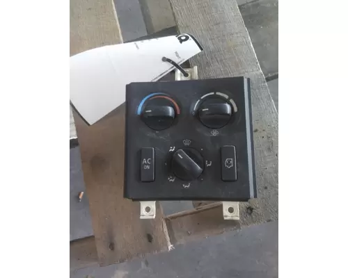 VOLVO VNM TEMPERATURE CONTROL