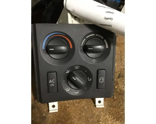 VOLVO VNM TEMPERATURE CONTROL