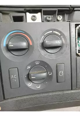 VOLVO VNM TEMPERATURE CONTROL