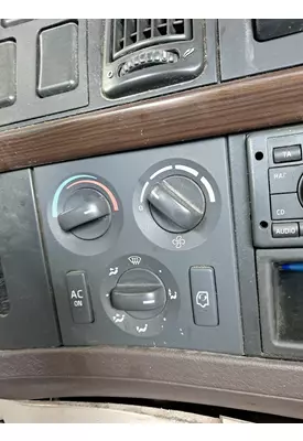 VOLVO VNM TEMPERATURE CONTROL