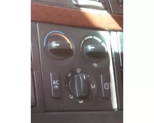 VOLVO VNM TEMPERATURE CONTROL