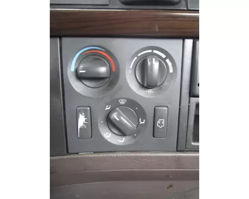 VOLVO VNM TEMPERATURE CONTROL