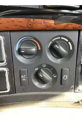 VOLVO VNM TEMPERATURE CONTROL