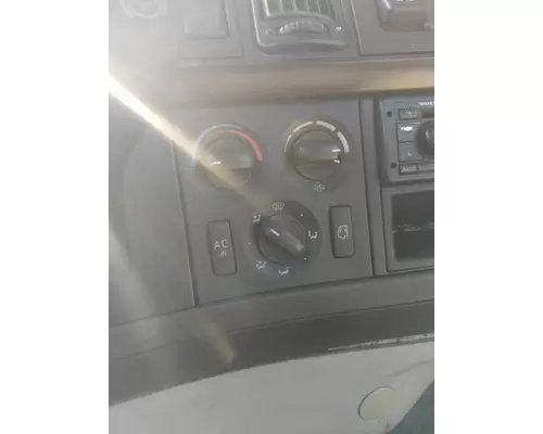 VOLVO VNM TEMPERATURE CONTROL