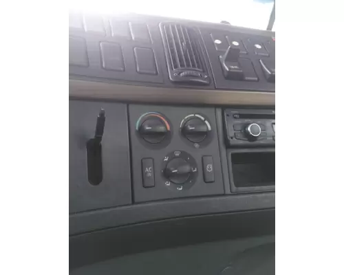 VOLVO VNM TEMPERATURE CONTROL