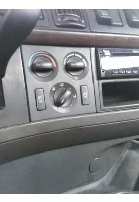 VOLVO VNM TEMPERATURE CONTROL