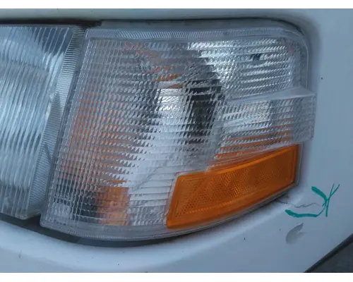 VOLVO VNM TURN SIGNAL LIGHT