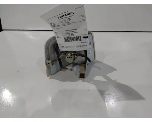 VOLVO VNM TURN SIGNAL LIGHT