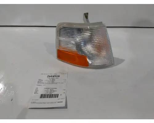 VOLVO VNM TURN SIGNAL LIGHT