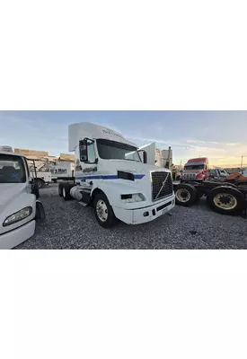 VOLVO VNM Vehicle For Sale