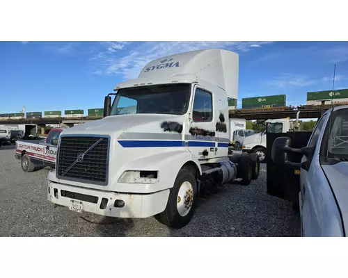 VOLVO VNM Vehicle For Sale