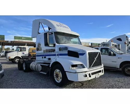 VOLVO VNM Vehicle For Sale