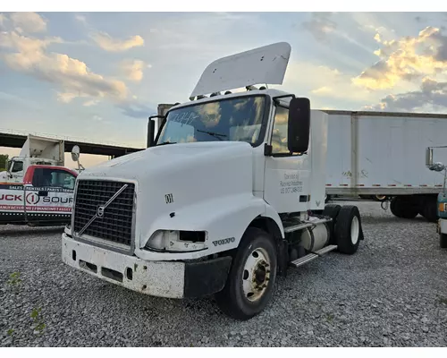 VOLVO VNM Vehicle For Sale