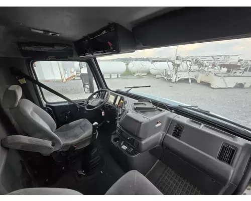 VOLVO VNM Vehicle For Sale