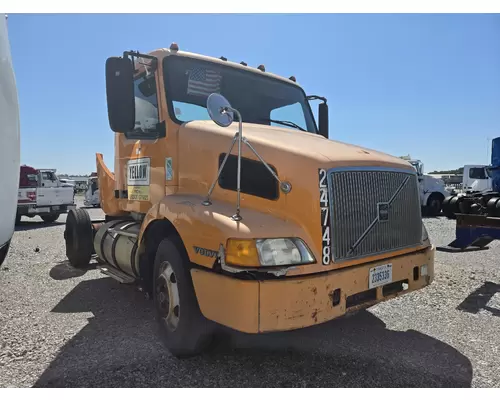 VOLVO VNM Vehicle For Sale