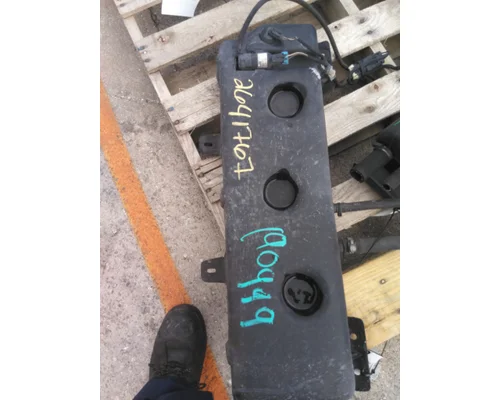 VOLVO VNM WINDSHIELD WASHER RESERVOIR