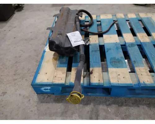 VOLVO VNM WINDSHIELD WASHER RESERVOIR